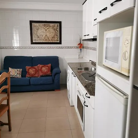 阿科纳维亚酒店