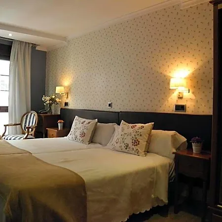 Arco Hotel Navia
