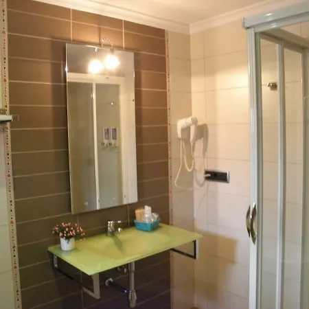 阿科纳维亚酒店 酒店 纳维亚